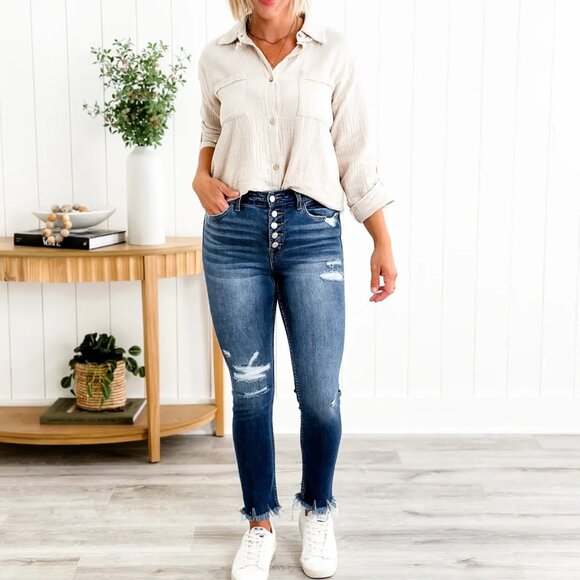 VERVET BLUE 11" rise distressed stretch button front ripped jeans Sz 31 EUC - Picture 1 of 11